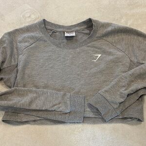 Gymshark Heather Gray Women's cropped Crew Neck Sweatshirt ( flaw) read below 👇🏻